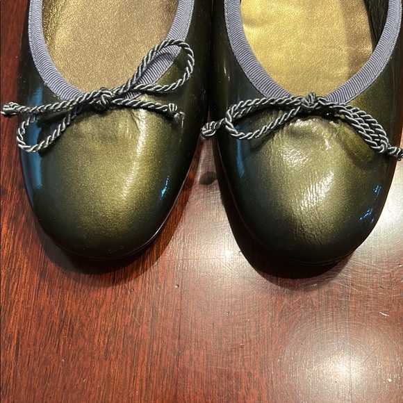 French Sole Dark Green Patent Flats - Picture 2 of 6
